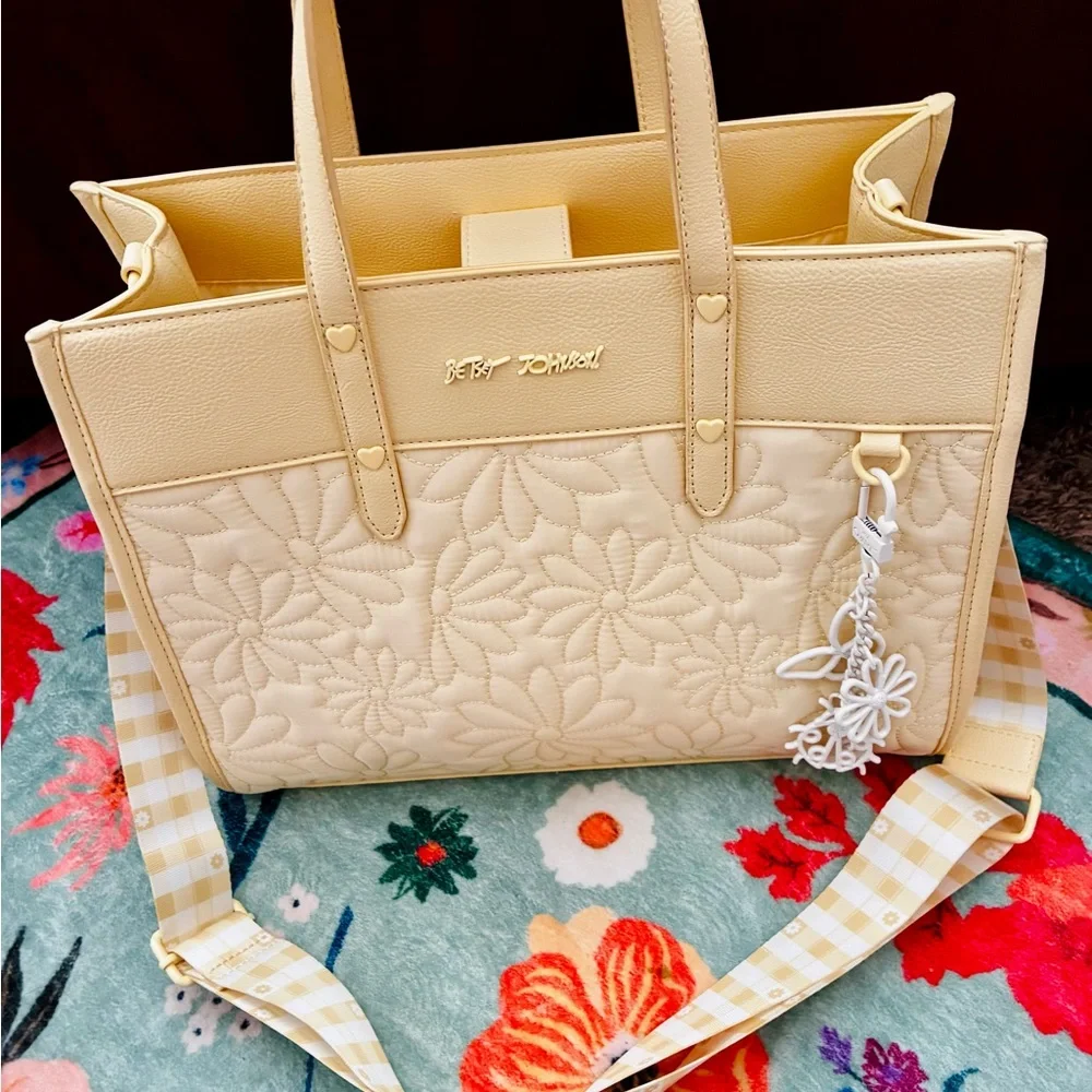 Betsey Johnson Pale Yellow Quilted Floral Tote with Gingham Strap - Picture 1 of 6